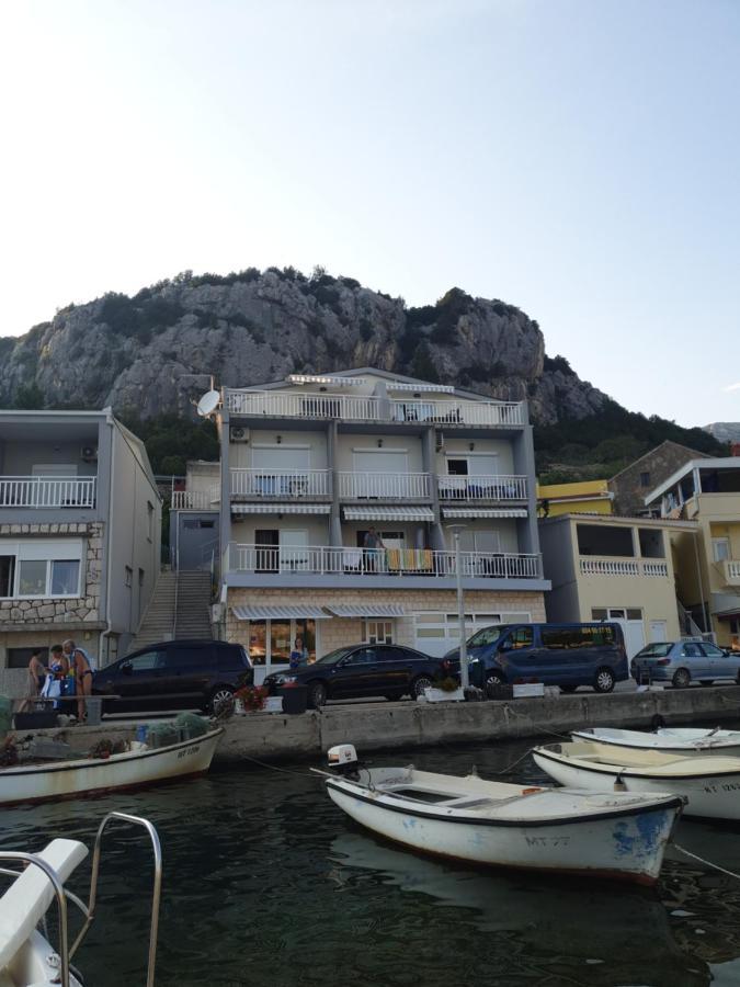 Apartmani Alfijo Klek Buitenkant foto