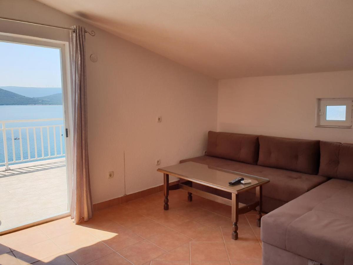 Apartmani Alfijo Klek Buitenkant foto